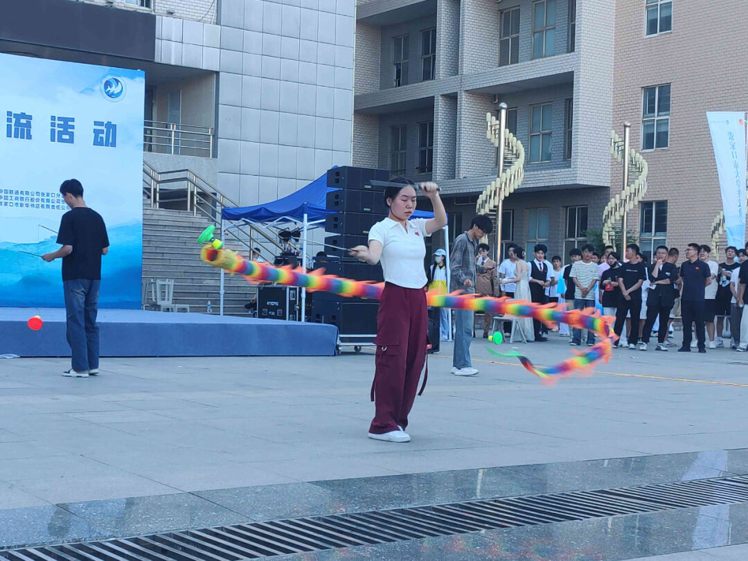 信息工程系社团参与“张家口市大学生文化交流活动宣化科技职业学院专场”